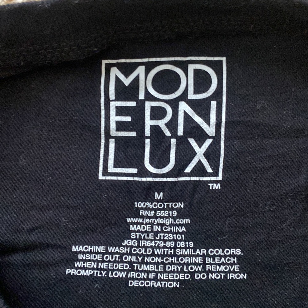 All I Need Is My Dog Cropped Tee, M - Picture 2 of 3